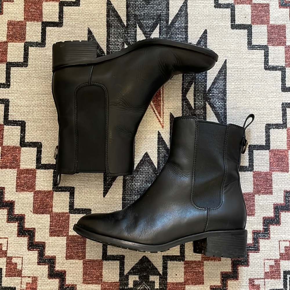 Cole Haan waterproof Chelsea boots